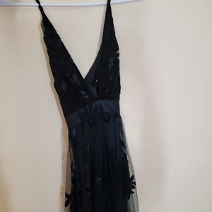 XS Black floral summer dress from Fashion Nova with price tag intact.